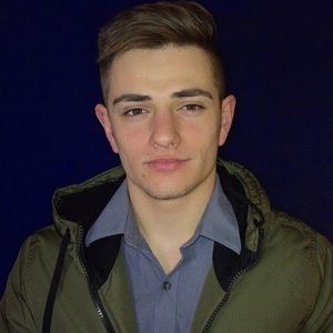 Meet your Posher, Mirek